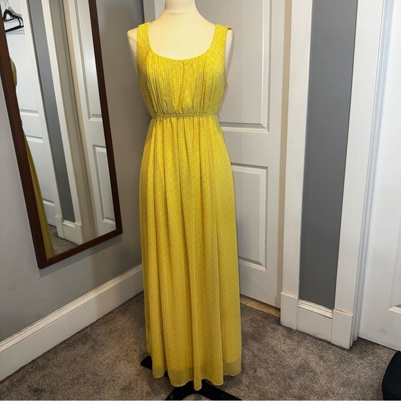 Emma and Michelle yellow print sleeveless maxi dress with belt size 10 - Picture 2 of 13